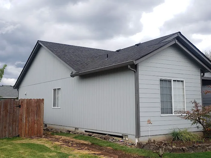 Grant Roofing & Pressure Washing Picture 7