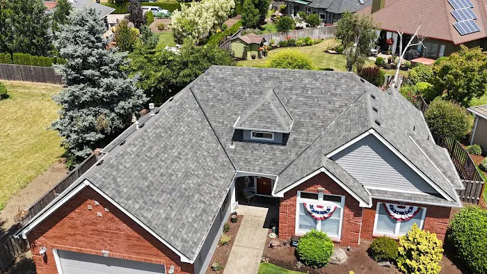 R&H Roofing & Siding Picture 5