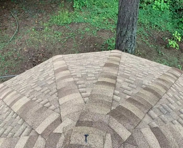 Top Quality Roofing Picture 4