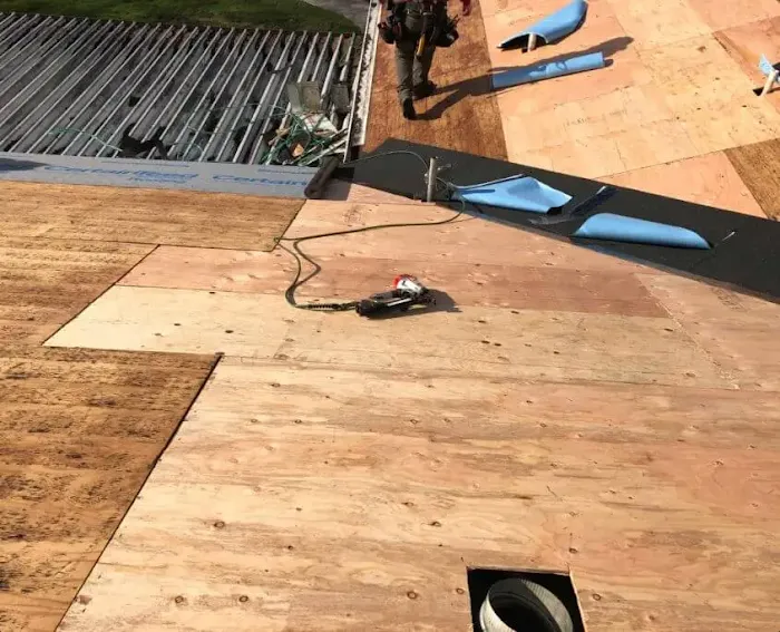 Top Quality Roofing Picture 6