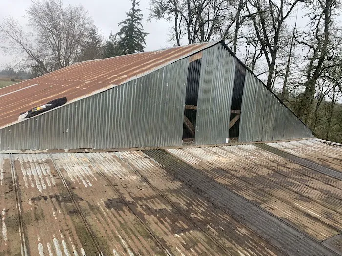 Maddox Roofing & Construction LLC Picture 3