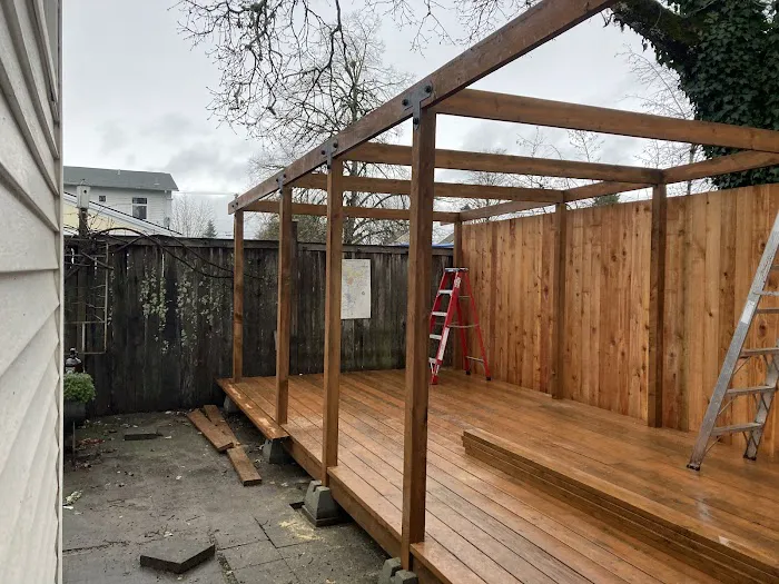 Maddox Roofing & Construction LLC Picture 6