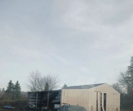 Blue Elk Roofing