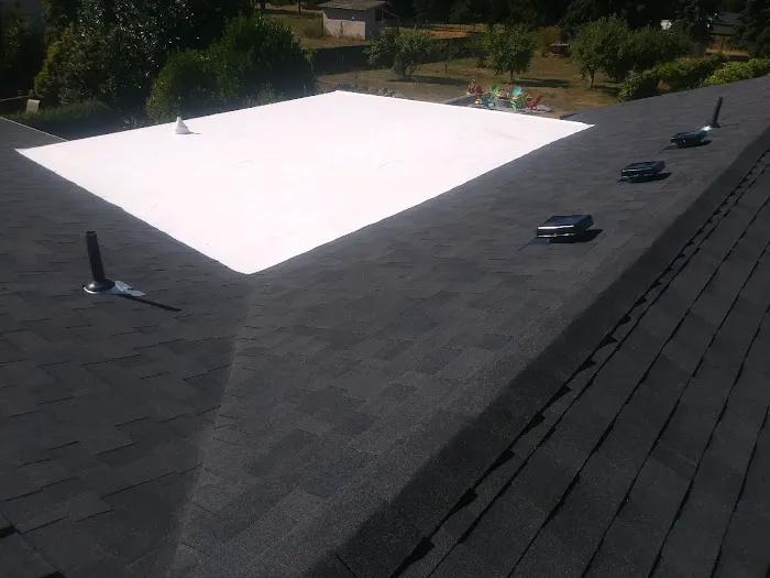 Done Right Roofing And Remodeling Llc Picture 4