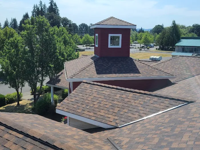 Kneeland Brothers LLC Picture 4