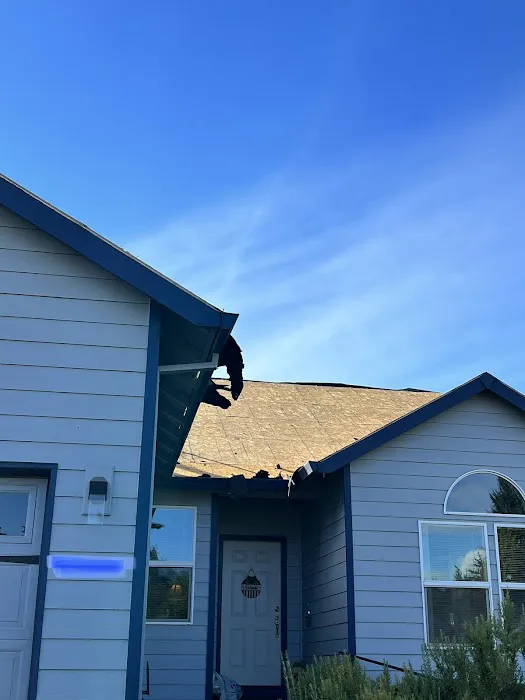 Kneeland Brothers llc Picture 2