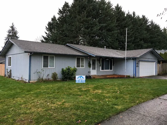 Jeremy Dumanovsky Roofing Picture 6