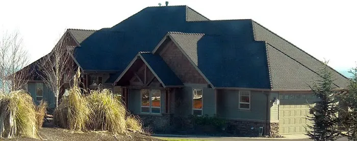 Jeremy Dumanovsky Roofing Picture 1