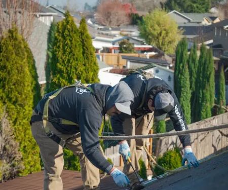 Lonestar Roofing & Exteriors