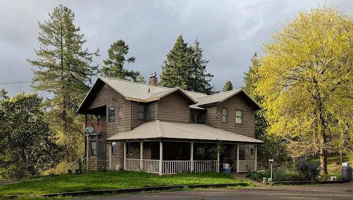 Jensen Exteriors Roofing and Siding Contractor Picture 1