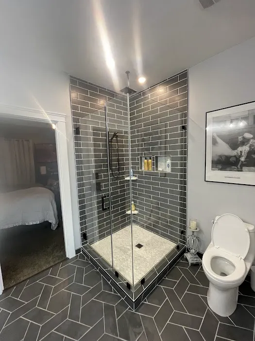 Mark Anthony Construction Picture 2