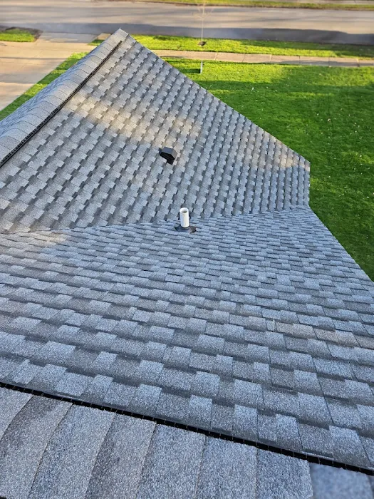 iDeal Roofing Picture 10