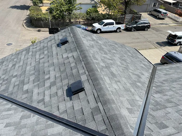 J & SONS ROOFING LLC Picture 2