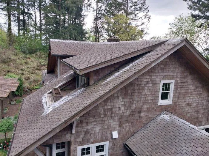 Recommendable Roofing, LLC. Picture 6