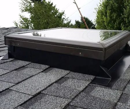 Reynolds Roofing / THE ROOFER