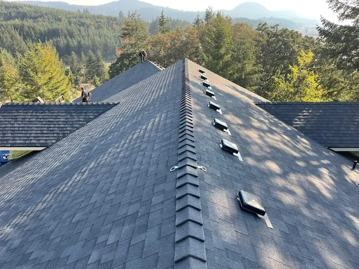 Coberly's Roofing and Construction LLC Picture 8