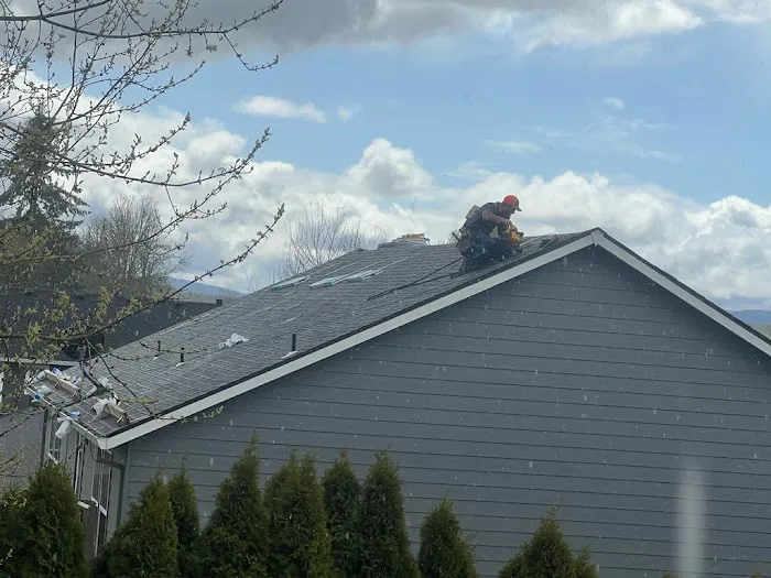G&A Quality Roofing LLC Picture 2