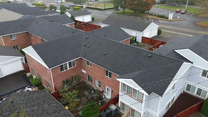 Peak Pros Roofing & Construction Picture 1