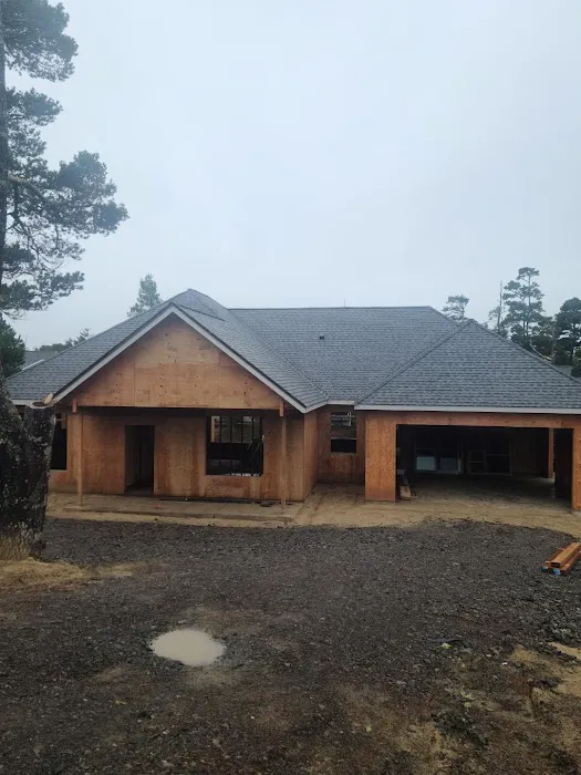 Pride Roofing and Paint Picture 10