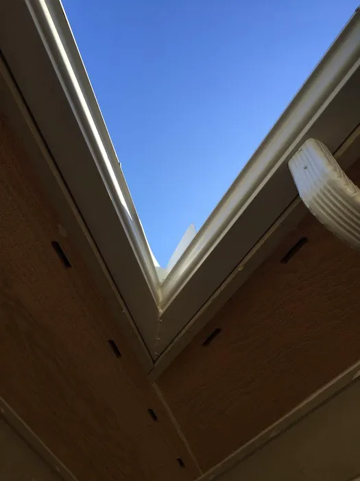 AMERICAN SEAMLESS GUTTERING INC Picture 1