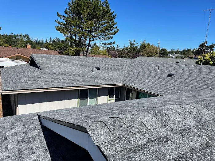 Uber Roofing LLC Picture 4