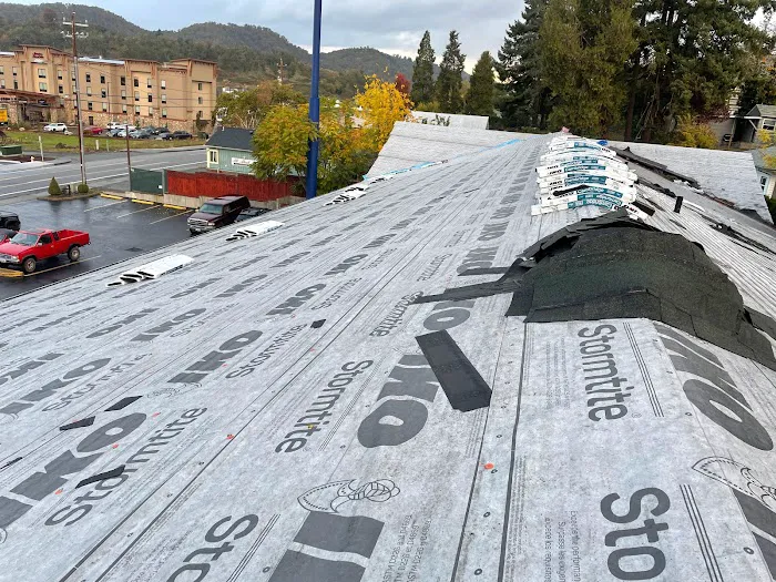 Uber Roofing LLC Picture 10