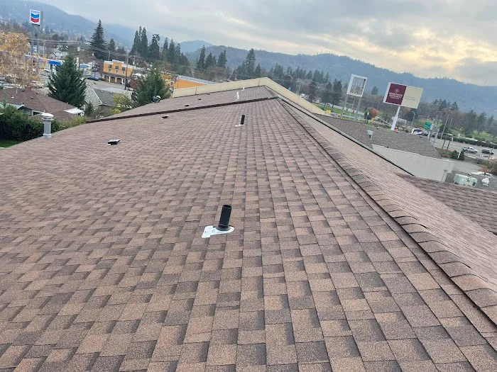 Uber Roofing LLC Picture 8