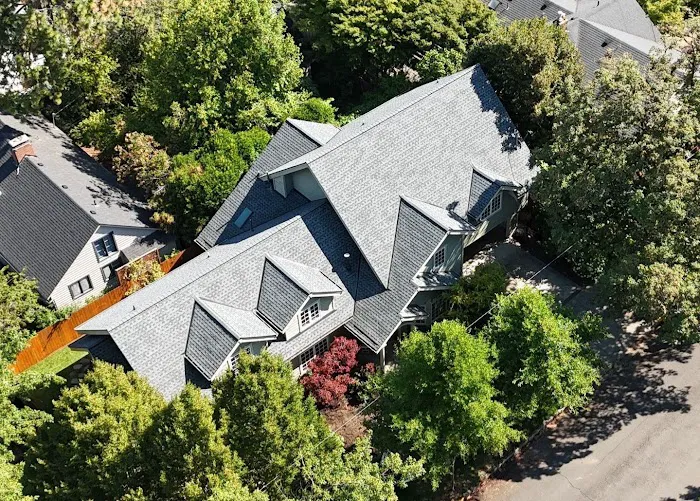 Pressure Point Roofing Eugene, LLC. Picture 10