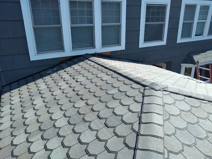 Weather-Tech Roofing Northwest L.L.C. Picture 3