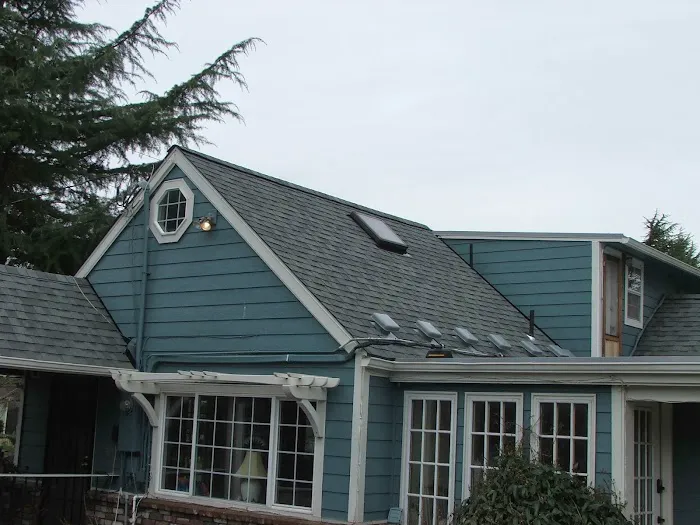 Mckenzie Roofing Inc Picture 1