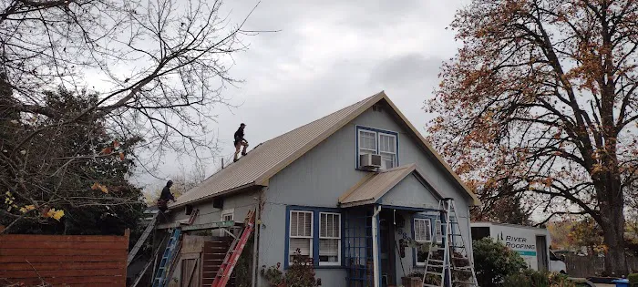 River Roofing Picture 4