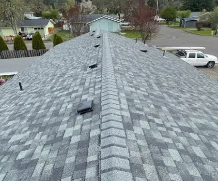 AMC Roofing LLC