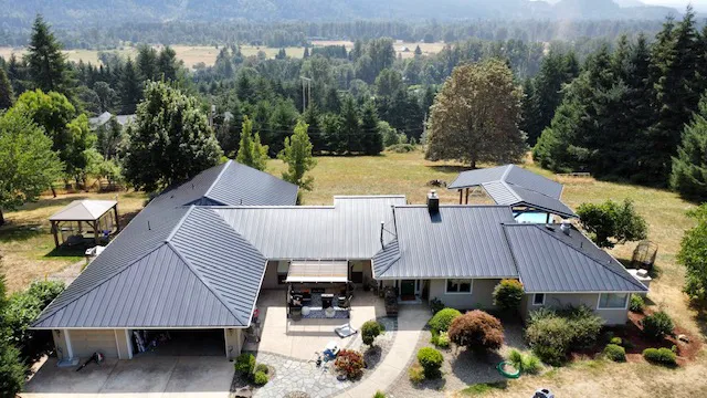 NW Roofing and Siding Pros Picture 4