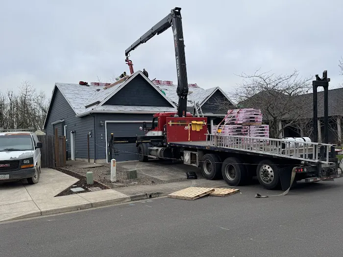 ROOF PROTECTOR & CONSTRUCTION LLC Picture 3