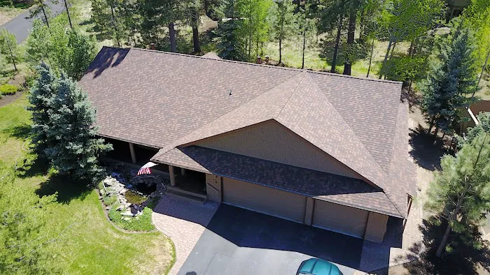 Deschutes Roofing Picture 6