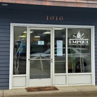 Umpqua Roofing Co., Inc. ico