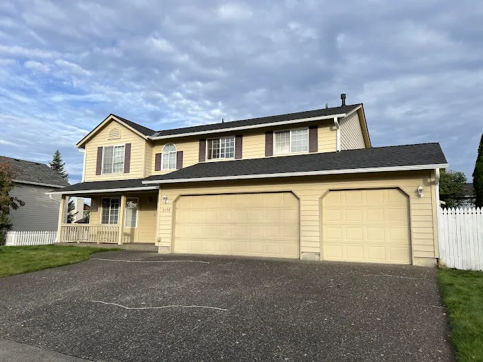 4 A Roofing Inc Picture 3