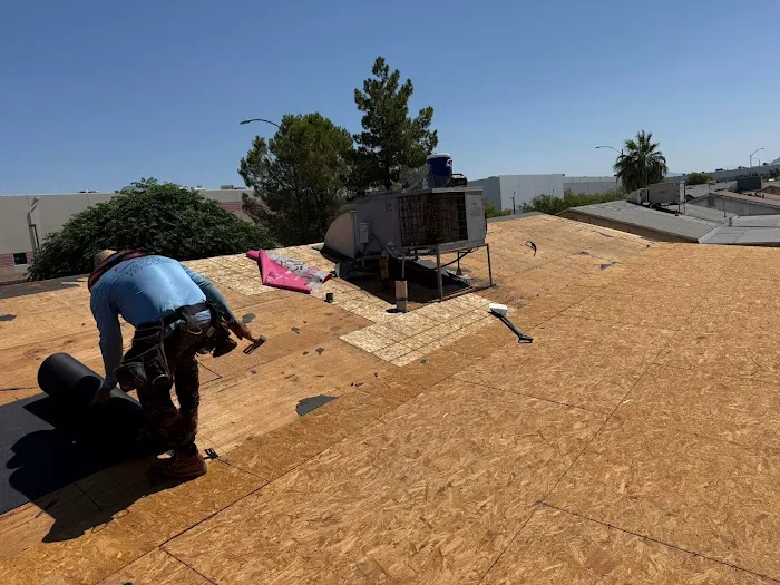 strong Roofing LLC Picture 6