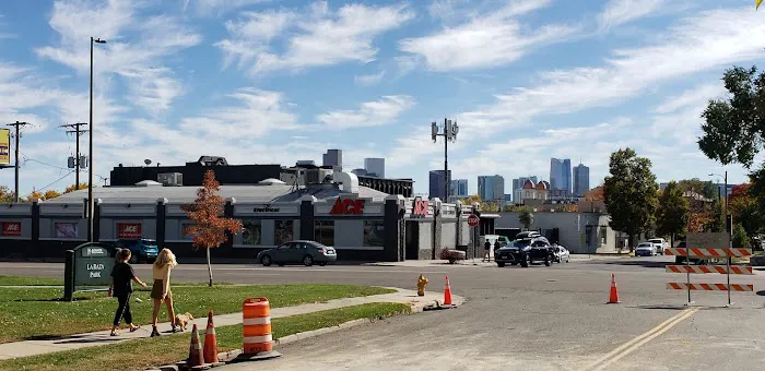 Ernie's Roofing Picture 8