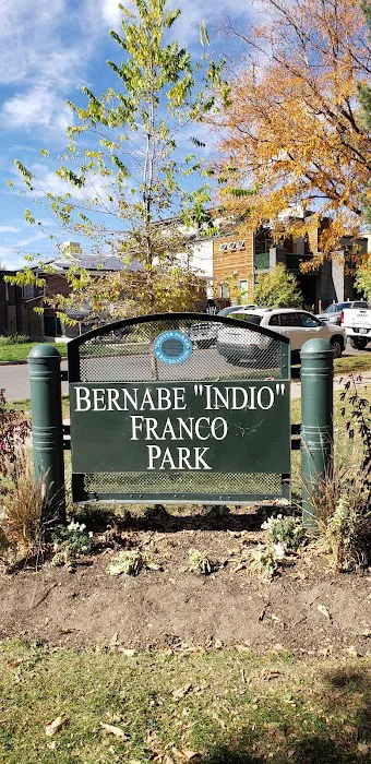 Ernie's Roofing Picture 7