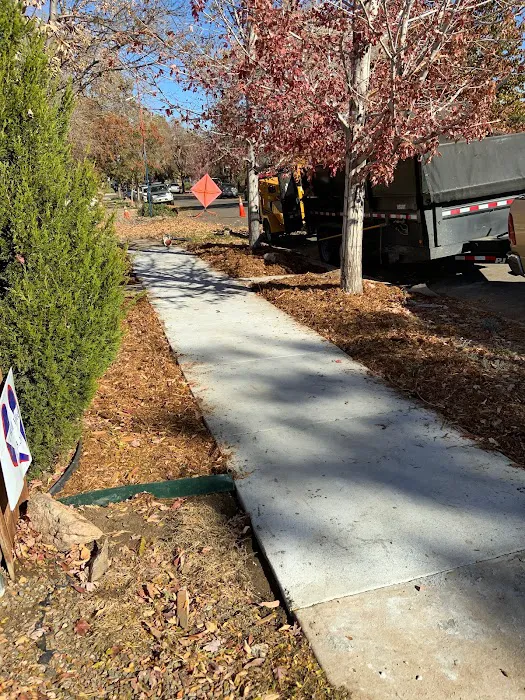 HRI Roofing and Construction LLC Picture 2