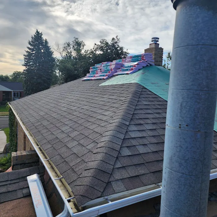 Cenco Roofing Picture 1