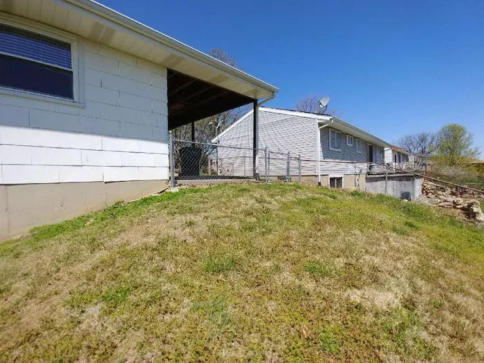 American Roofing and Exteriors Picture 7