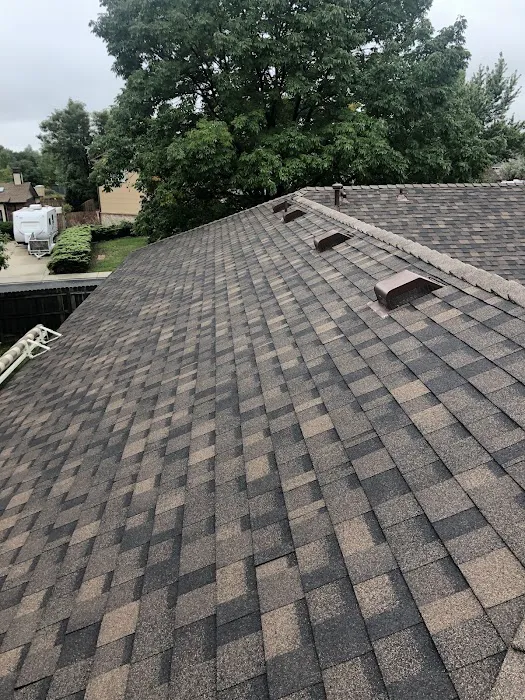 STR8 UP Roofing & Construction Picture 5