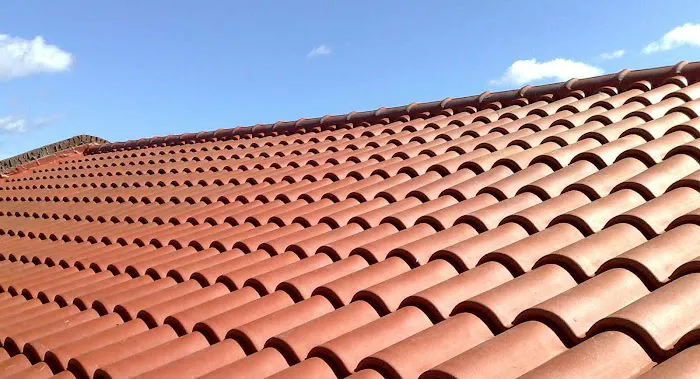 Best Roof And Gutter Picture 4