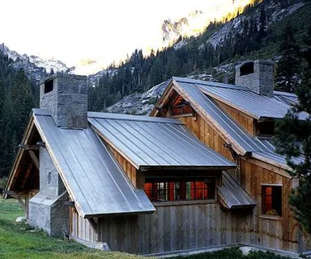 Best Roof And Gutter