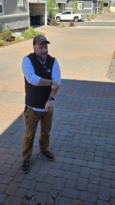 Riley's Roofing Picture 4