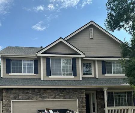 AM Construction & Roofing LLC