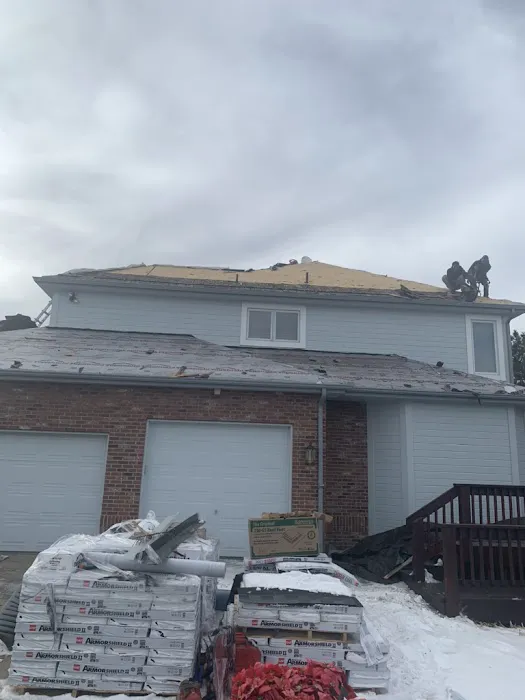 Colorado Superior Roofing & Exteriors Picture 2