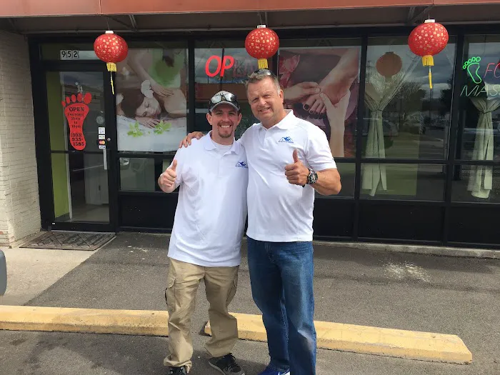 730 South Exteriors & Roofing Picture 9